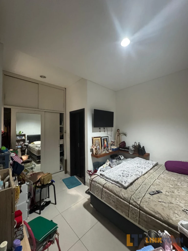 Linktown Jakarta Timur